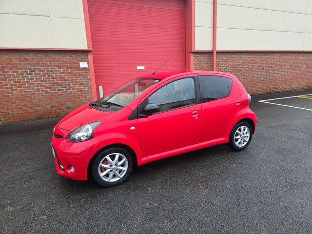 2014 TOYOTA AYGO - Photo 11