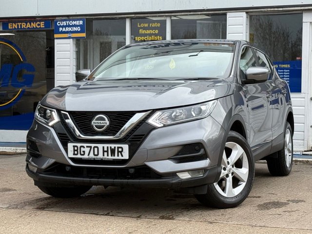 View our NISSAN QASHQAI
