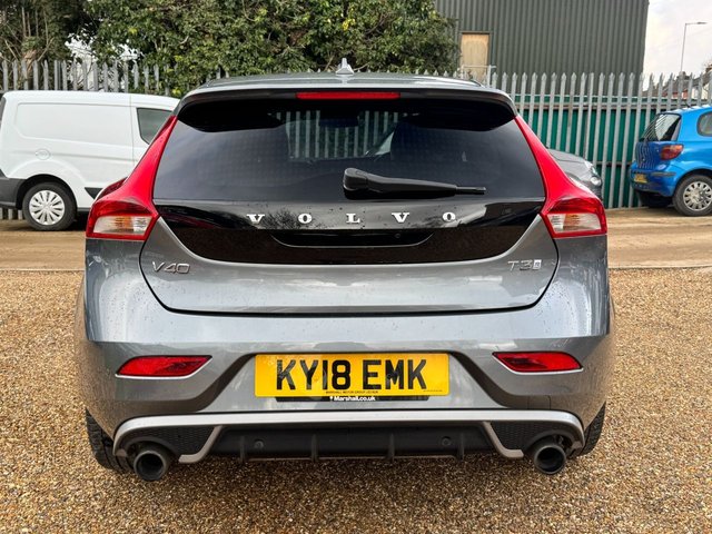 2018 VOLVO V40 1.5 T3 R-Design Pro Hatchback 5dr Petrol Auto Euro 6 (s/s) (152 ps) - Photo 9