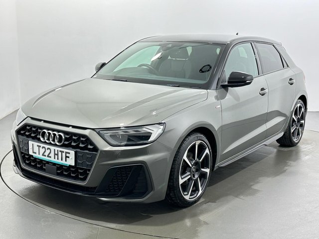 2022 Audi A1 - Photo 4
