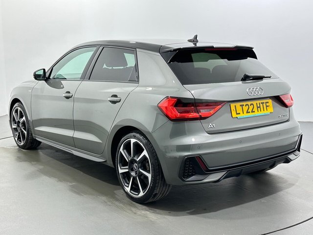 2022 Audi A1 - Photo 6