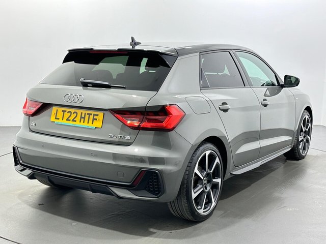 2022 Audi A1 - Photo 8