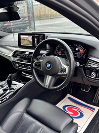 USED 2021 71 BMW 5 SERIES 2.0 520d MHT M Sport Touring 5dr Diesel Hybrid Steptronic Euro 6 (s/s) (190 ps) 