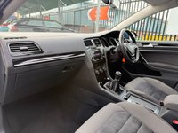 USED 2016 16 VOLKSWAGEN GOLF 1.4 TSI BlueMotion Tech ACT GT Edition Hatchback 5dr Petrol Manual Euro 6 (s/s) (150 ps) PANORAMIC ROOF, CRUISE CONTROL