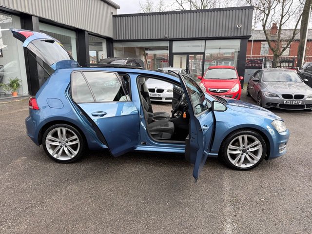 2016 VOLKSWAGEN GOLF 1.4 TSI BlueMotion Tech ACT GT Edition Hatchback 5dr Petrol Manual Euro 6 (s/s) (150 ps) - Photo 12