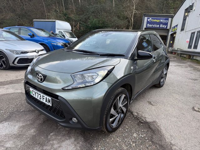 2023 TOYOTA AYGO X 2023/73 1.0 VVT-i Edge Hatchback 5dr Petrol x-shift Euro 6 (s/s) (72 ps), Only 14000 miles, Auto - Photo 3