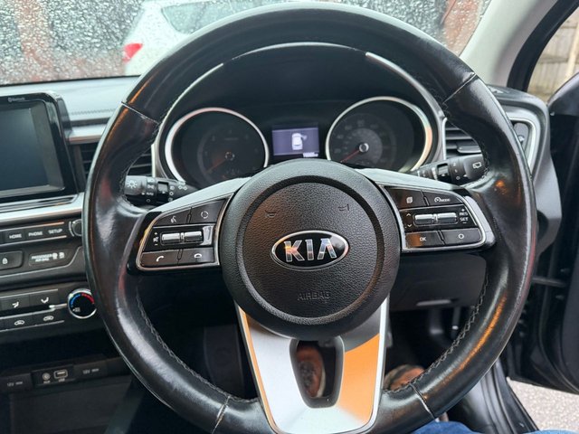 2019 KIA CEED 1.6 CRDi ECO 2 Hatchback 5dr Diesel Manual Euro 6 (s/s) (114 bhp) - Photo 9