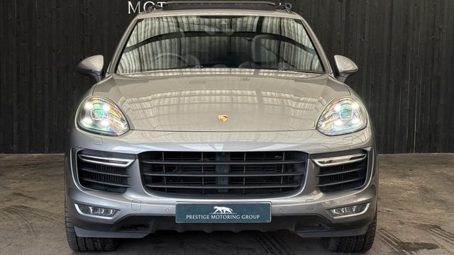 View our PORSCHE CAYENNE