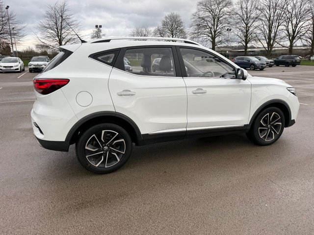 2022 MG MG ZS 1.5L Exclusive 5dr - Photo 4