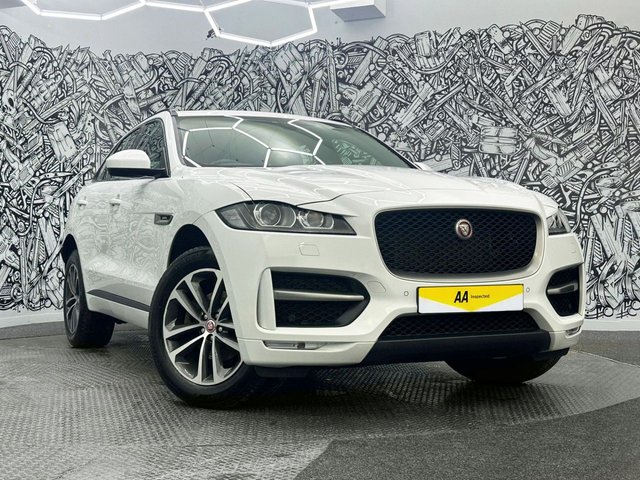 2019 Jaguar F-Pace 2L R-Sport 5dr - Photo 4