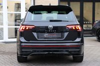 USED 2023 23 VOLKSWAGEN TIGUAN 1.5 TSI R-LINE DSG ONE OWNER BODYKIT 20" BLACK WHEELS