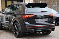 USED 2023 23 VOLKSWAGEN TIGUAN 1.5 TSI R-LINE DSG ONE OWNER BODYKIT 20" BLACK WHEELS