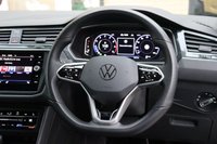 USED 2023 23 VOLKSWAGEN TIGUAN 1.5 TSI R-LINE DSG ONE OWNER BODYKIT 20" BLACK WHEELS