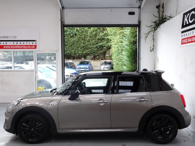 2019 MINI HATCH 2.0 Cooper S Sport Hatchback 5dr Petrol Steptronic Euro 6 (s/s) (192 ps) - Photo 12