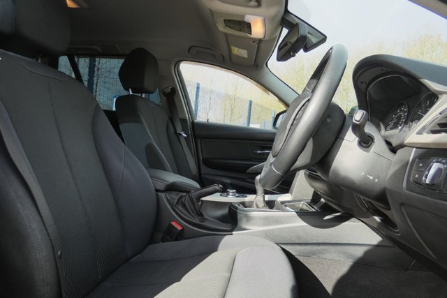 2014 BMW 3 SERIES - Photo 10