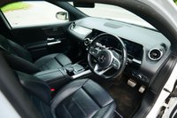 USED 2021 21 MERCEDES-BENZ GLA 1.3 GLA250e 15.6kWh Exclusive Edition SUV 5dr Petrol Plug-in Hybrid 8G-DCT Euro 6 (s/s) (218 ps) DIGITAL WHITE METALLIC PAINTWORK + APPLE CARPLAY + REVERSE CAMERA + HEATED SEATS