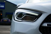 USED 2021 21 MERCEDES-BENZ GLA 1.3 GLA250e 15.6kWh Exclusive Edition SUV 5dr Petrol Plug-in Hybrid 8G-DCT Euro 6 (s/s) (218 ps) DIGITAL WHITE METALLIC PAINTWORK + APPLE CARPLAY + REVERSE CAMERA + HEATED SEATS