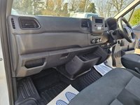 USED 2021 71 RENAULT MASTER White 2.3 dCi Euro 6 Low Loader, 72,000 miles, ULEZ compliant, 6-Speed manual, Bluetooth, DAB, Auto headlights and much more! Final Plus VAT @ 20%! This 2021 Renault Master presents an excellent ownership proposition, having been meticulously maintained by a single owner from new. This Business Platform Cab variant, with its 2.3 litre dCi diesel engine producing a robust 133 bhp, is a Euro 6 compliant model, ensuring efficient performance. It comes with a full service history, guaranteeing its upkeep, and will be supplied with a fresh 12 months MOT for your peace of mind. For your entertainment and connectivity needs, the Master is equipped