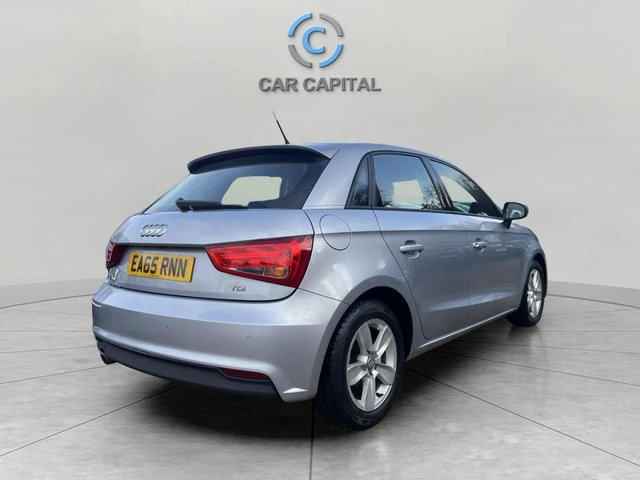 2015 Audi A1 1.6L Se 5dr - Photo 6