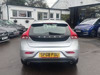 USED 2018 68 VOLVO V40 2.0 D2 Inscription Hatchback 5dr Diesel Auto Euro 6 (s/s) (120 ps) 2.0 D2 Inscription Hatchback 5dr Diesel Auto Euro 6 (s/s) (120 ps)