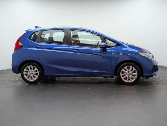 USED 2018 18 HONDA JAZZ 1.3 i-VTEC SE Hatchback 5dr Petrol Manual Euro 6 (s/s) (102 ps) BLUETOOTH+PARKING SENSORS CLICK & COLLECT/HOME DELIVERY