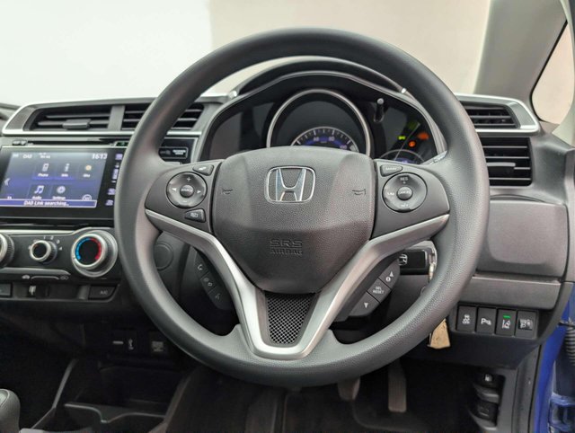 USED 2018 18 HONDA JAZZ 1.3 i-VTEC SE Hatchback 5dr Petrol Manual Euro 6 (s/s) (102 ps) BLUETOOTH+PARKING SENSORS CLICK & COLLECT/HOME DELIVERY