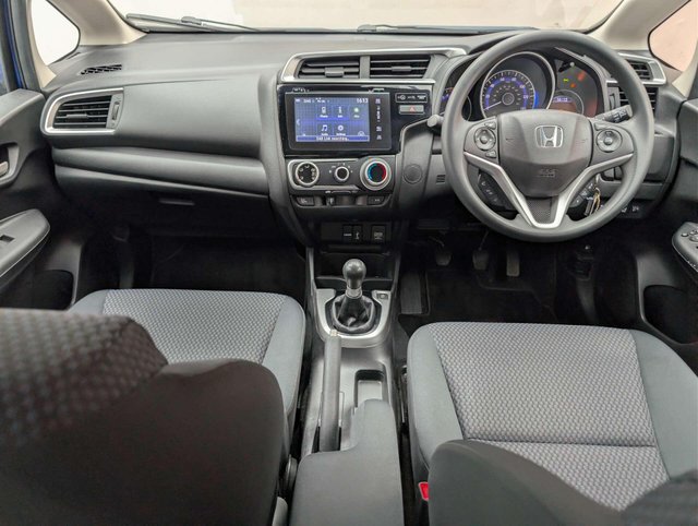 USED 2018 18 HONDA JAZZ 1.3 i-VTEC SE Hatchback 5dr Petrol Manual Euro 6 (s/s) (102 ps) BLUETOOTH+PARKING SENSORS CLICK & COLLECT/HOME DELIVERY