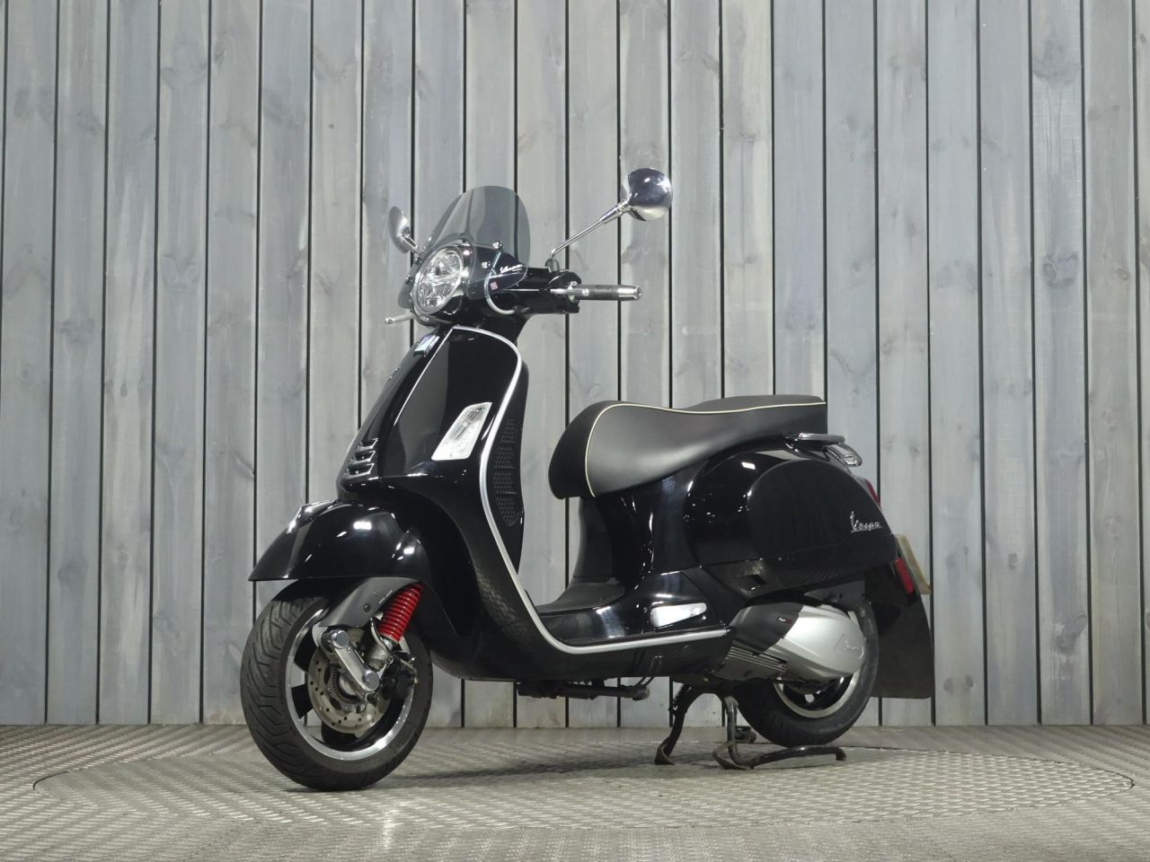PIAGGIO Vespa GTS 300