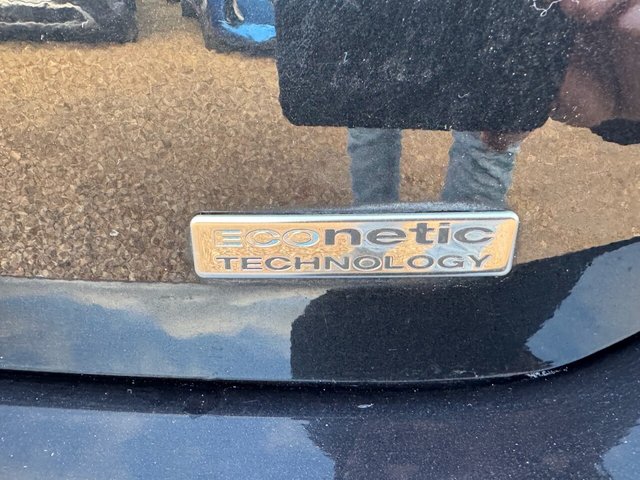 2013 FORD FOCUS 1.6 TDCi Titanium Hatchback 5dr Diesel Manual Euro 5 (s/s) (115 ps) - Photo 12