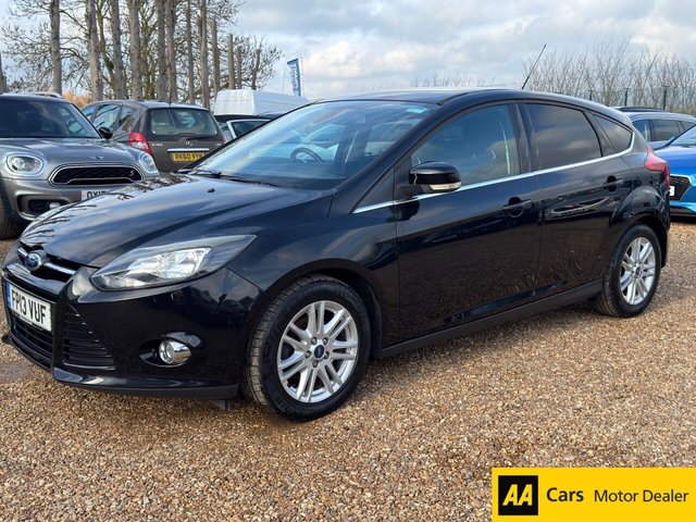 2013 FORD FOCUS 1.6 TDCi Titanium Hatchback 5dr Diesel Manual Euro 5 (s/s) (115 ps) - Photo 3