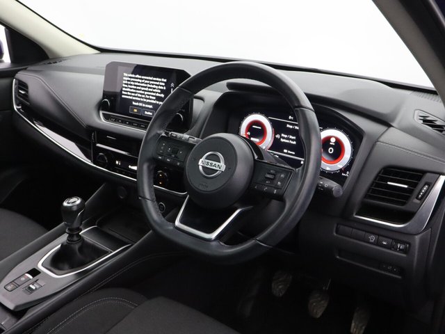 2022 Nissan Qashqai 1.3L N-Connecta 5dr - Photo 12