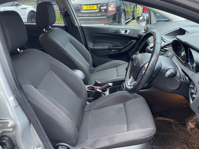 2016 FORD FIESTA - Photo 10