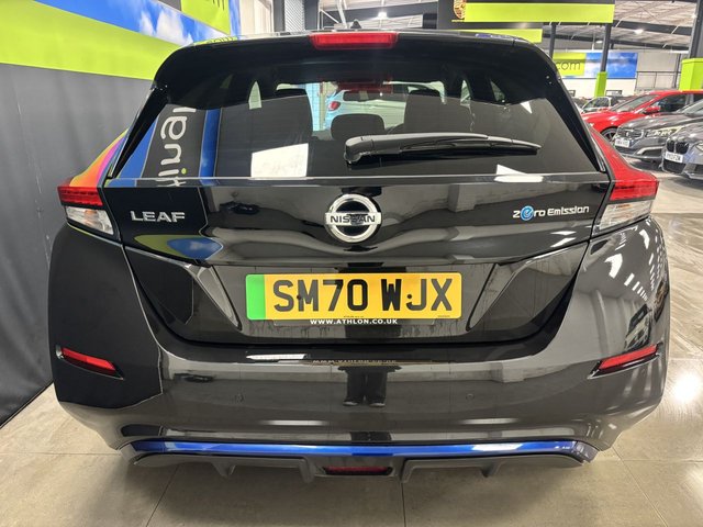 2021 Nissan Leaf - Photo 6