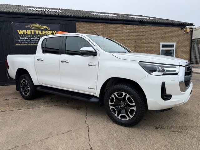 2021 TOYOTA HI-LUX