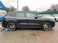 USED 2018 18 PORSCHE CAYENNE 3.0 V6 E-Hybrid 14kWh TiptronicS 4WD Euro 6 (s/s) 5dr PanoramicRoof+CarPlay+21"Wheel