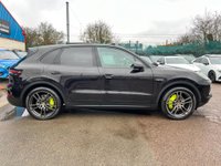 USED 2018 18 PORSCHE CAYENNE 3.0 V6 E-Hybrid 14kWh TiptronicS 4WD Euro 6 (s/s) 5dr PanoramicRoof+CarPlay+21"Wheel