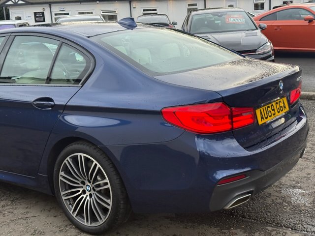 2019 BMW 5 SERIES - Photo 7