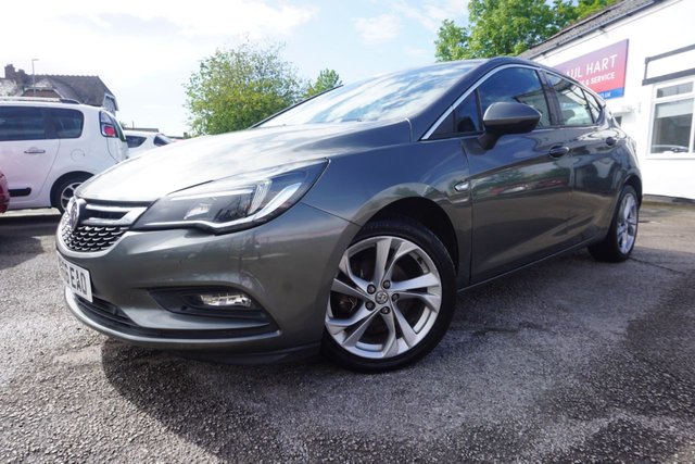 2017 66 VAUXHALL ASTRA 1.4i Turbo SRi Hatchback 5dr Petrol Manual Euro 6 (150 ps) Air Conditioning and Alloys.