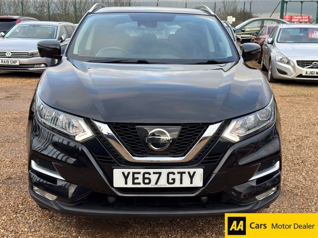 2017 NISSAN QASHQAI 1.2 DIG-T N-Connecta SUV 5dr Petrol Manual Euro 6 (s/s) (115 ps) - Photo 2