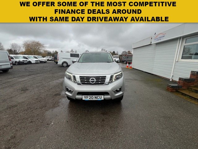 2020 Nissan Navara 2L Tekna 4dr - Photo 2