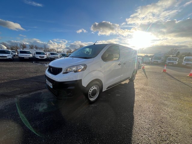 View our PEUGEOT EXPERT