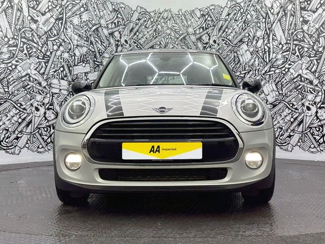 2018 MINI Hatch 1.5L Cooper 5dr - Photo 5