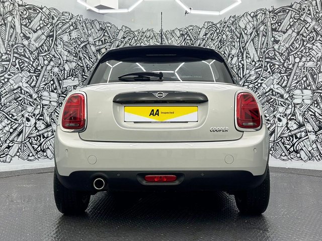 2018 MINI Hatch 1.5L Cooper 5dr - Photo 10