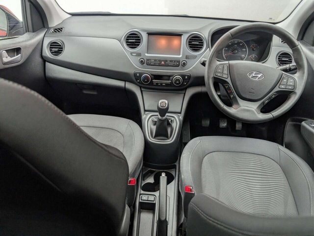 USED 2017 67 HYUNDAI I10 1.2 Premium SE Hatchback 5dr Petrol Manual Euro 6 (87 ps) CLICK & COLLECT/HOME DELIVERY