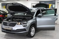 USED 2020 69 SKODA KAROQ 1.0 TSI GPF SE SUV 5dr Petrol Manual Euro 6 (s/s) (115 ps) *HOME DELIVERY 7 DAY MONEY BACK*