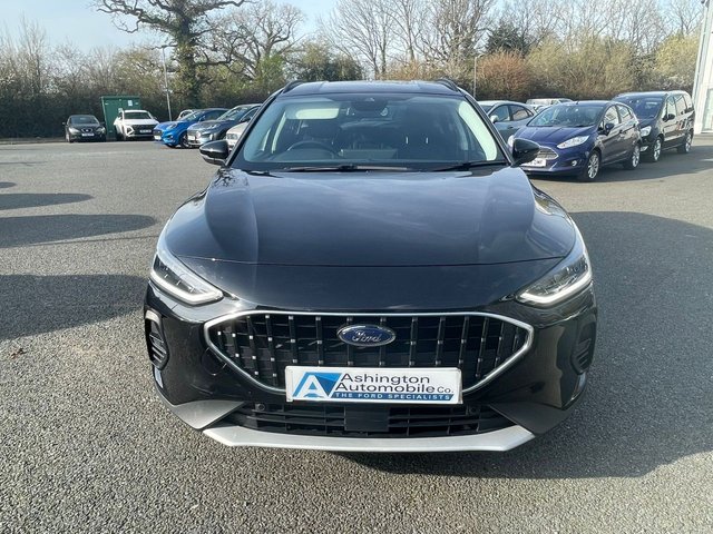 2022 Ford Focus 1L Active X Vignale 5dr - Photo 8