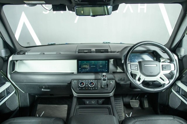 View our LAND ROVER DEFENDER