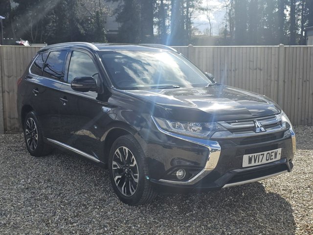 2017 MITSUBISHI OUTLANDER - Photo 7