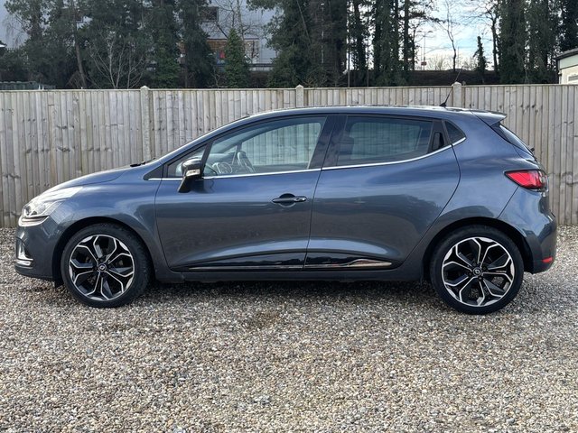2019 RENAULT CLIO - Photo 2