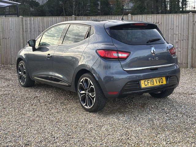 2019 RENAULT CLIO - Photo 3